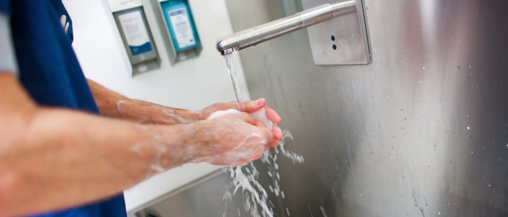 Handen Wassen Header